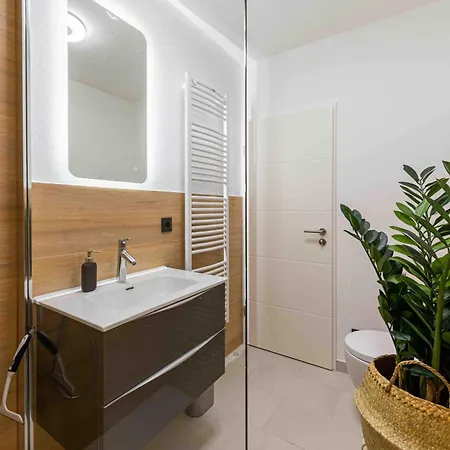 Modernes-apartment-elbkiez-im-herzen-von-dresden *