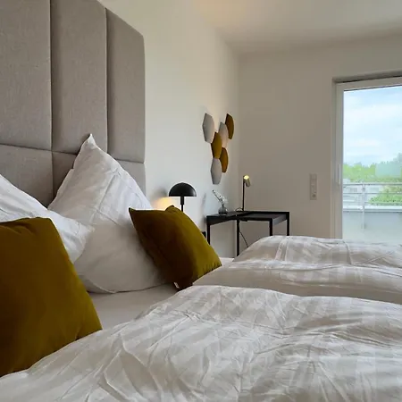 Aryve Boutique-apartment Dresdner Penthouse Mit Dachterrasse - Tiefgaragenstellplaetze - Design-interieur Apartment *