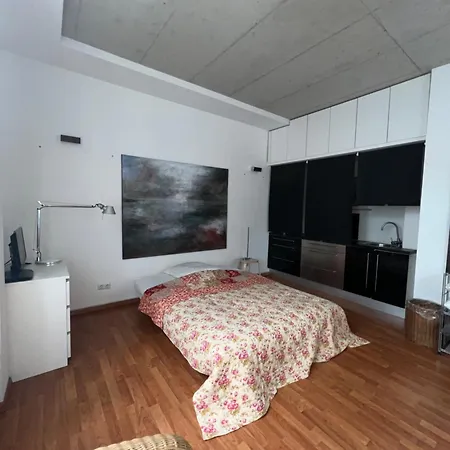 Apartment Charme *