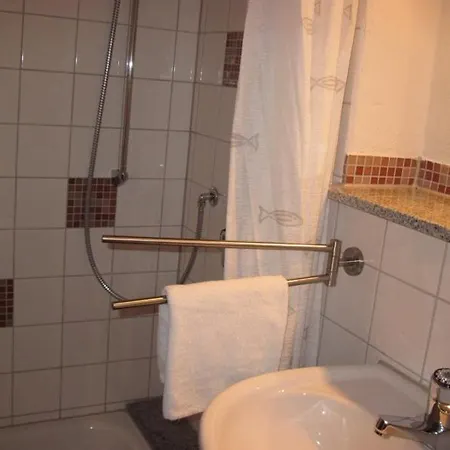 Dresdner Hohe 3* Dresden