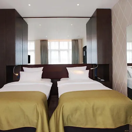 - Am Zwinger By Ihg 4* Dresda