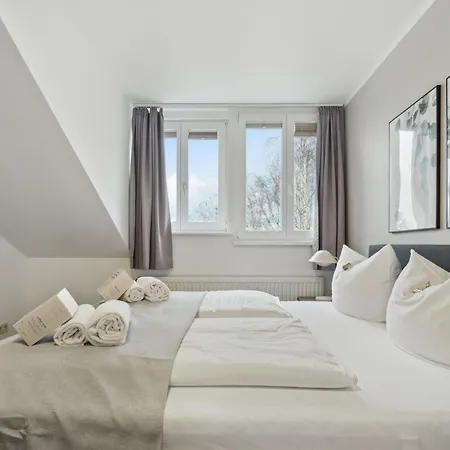 Limehome Antonstrasse 3*