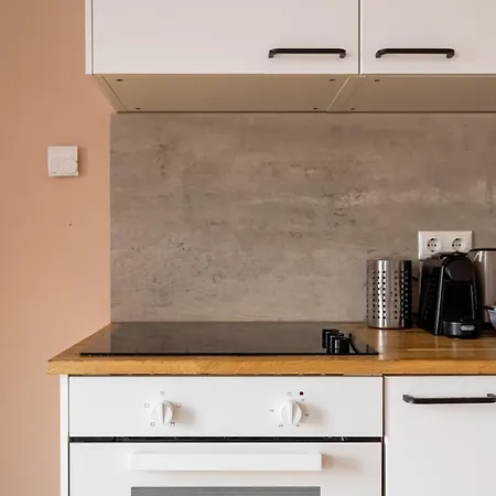 Limehome Tannenstrasse Apartman *