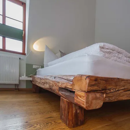 Am Schillerplatz Hotel