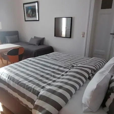 Am Elbradweg - Nichtraucher-gaestezimmer Weiland * Dresden