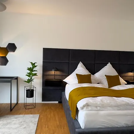 Apartment Aryve Boutique-apartment Dresdner Penthouse Mit Dachterrasse - Tiefgaragenstellplaetze - Design-interieur *
