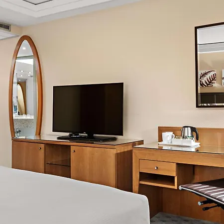 Hilton 4* Dresde