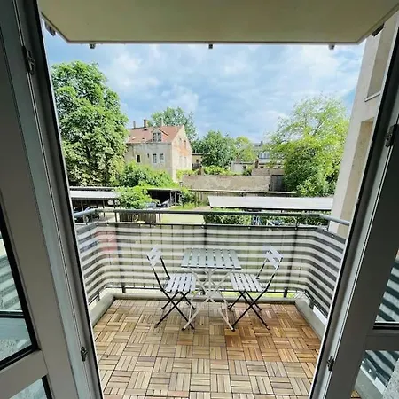 Apartment Studio-apartment Mit Balkon *