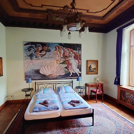 Haniel Edmund Apartment Dresden