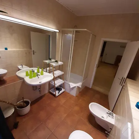 Plantagengut Hosterwitz Guest house *