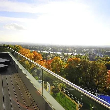 Via Lapis - Panoramablick Ueber - Garten - Pool - Sauna - Luxus Apartment
