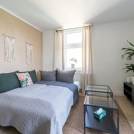 Mit Parkplatz & Balkon Nahe Elbe Apartment