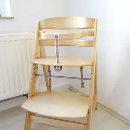 Cosy With Kitchen&netflix In Neustadt Apartment *