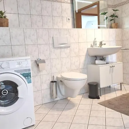 2 At It-district Neustadt & Free Parking Apartment