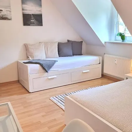 2 At It-district Neustadt & Free Parking *