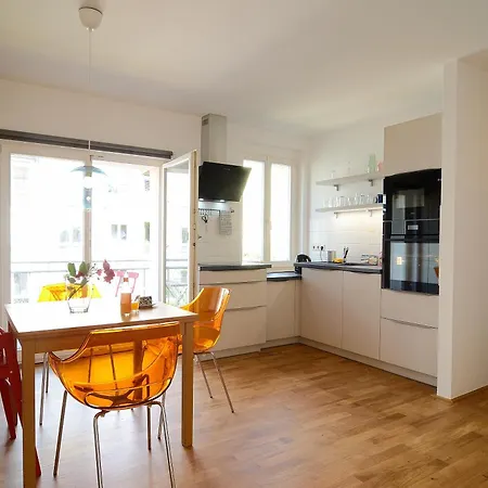 Apartment Amazing Dd Neustadt With Balcony! Dresden