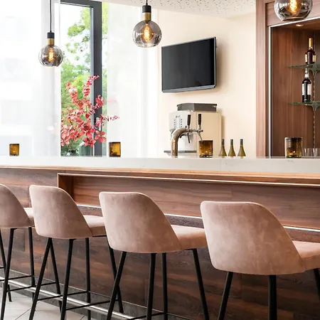 Leonardo Altstadt Hotel 3*