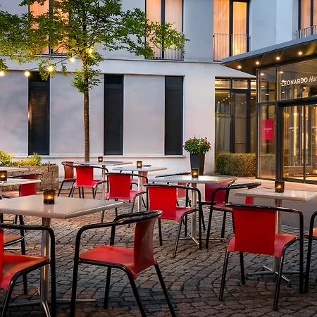 Hotel Leonardo Altstadt 3*