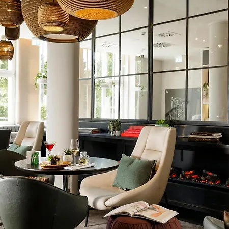- Am Zwinger By Ihg 4* Dresda