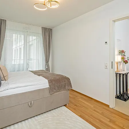 Ruhige 5 Sterne Naehe Altstadt Apartment Dresden