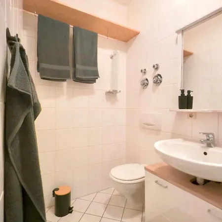 Ruhige Beim Dresdner Panometer Mit Gratis Parkplatz Apartment