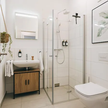 Apartment Oasis - Wohnen In - Netflix - Tiefgarage - Dachterrasse