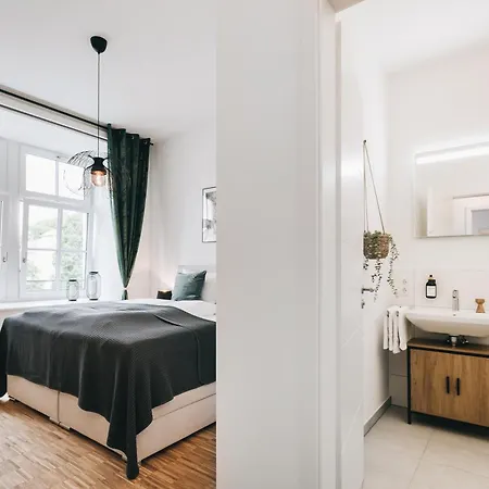 Apartment Oasis - Wohnen In - Netflix - Tiefgarage - Dachterrasse *