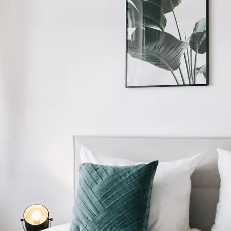 Oasis - Wohnen In - Netflix - Tiefgarage - Dachterrasse Apartment