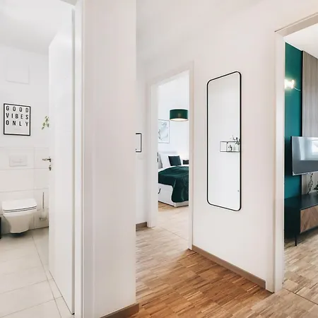 Oasis - Wohnen In - Netflix - Tiefgarage - Dachterrasse
