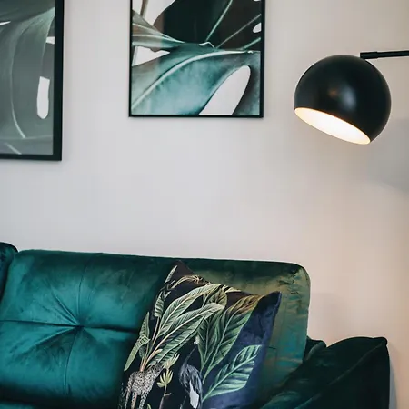 Apartment Oasis - Wohnen In - Netflix - Tiefgarage - Dachterrasse
