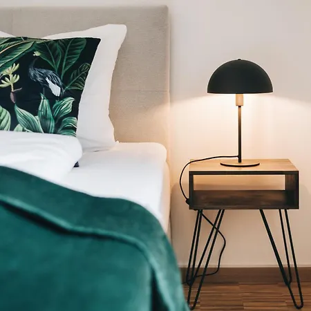 Oasis - Wohnen In - Netflix - Tiefgarage - Dachterrasse