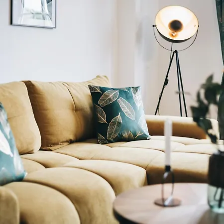 Apartment Oasis - Wohnen In - Netflix - Tiefgarage - Dachterrasse