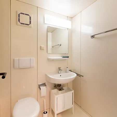 D52 - Businessapartment