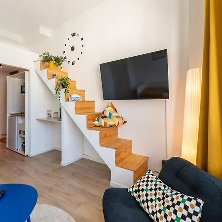 D52 - Businessapartment Apartment