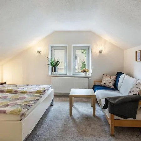 Blick Ueber - Terrasse - 3 - Modern Renoviert