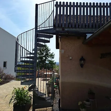 Apartment Blick Ueber - Terrasse - 3 - Modern Renoviert *