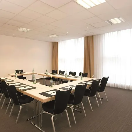 Nh Neustadt Hotel Drezno