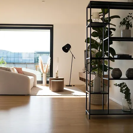 Moderne Mit Grosszuegigen 100qm In Der Dresdner Altstadt * Dresden