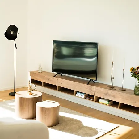 Moderne Mit Grosszuegigen 100qm In Der Dresdner Altstadt * Dresden