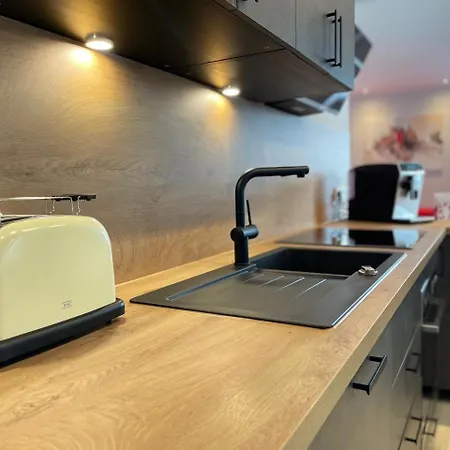 Premium Penthouse W46 Dresden - Elbnah, Hochwertig, Zentral, 3 Schlafzimmer! Apartment *