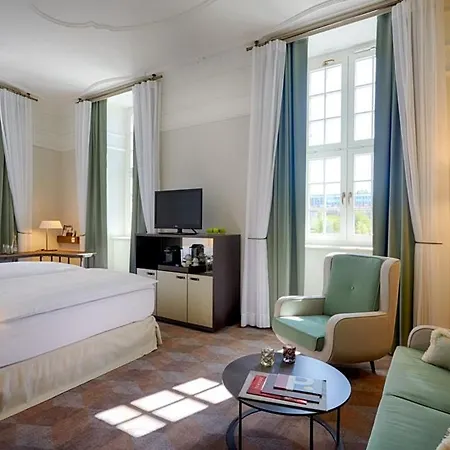 Hotel Gewandhaus Dresden, Autograph Collection 5*