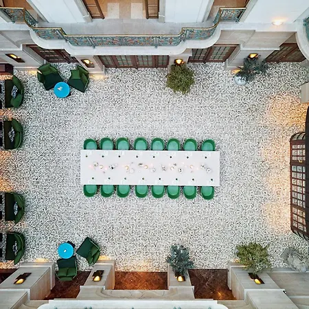 Gewandhaus Dresden, Autograph Collection Hotel