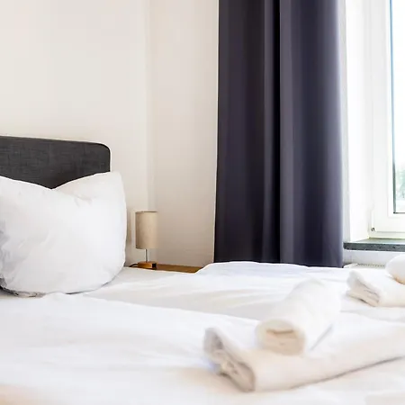 70 Qm Wohlfuehlperle - Ruhig Und Trotzdem Schnell Im Zentrum - Grosser Balkon Apartment
