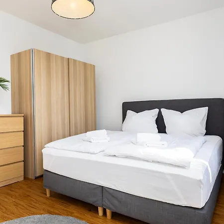 Apartment 70 Qm Wohlfuehlperle - Ruhig Und Trotzdem Schnell Im Zentrum - Grosser Balkon
