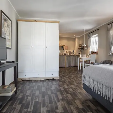 Adele - Ruhig, Direkt Am Elberadweg & Badesee Mit Balkon Lägenhet Dresden