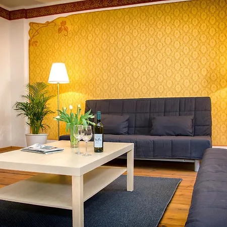 Mitte Aparthotel 2*