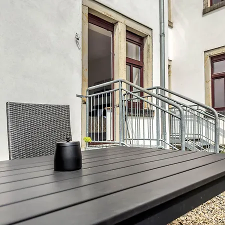 Apartment Deluxe - Garden - Near Elbe - Airport *