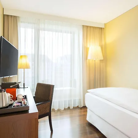Hotel Nh Collection Altmarkt 4*