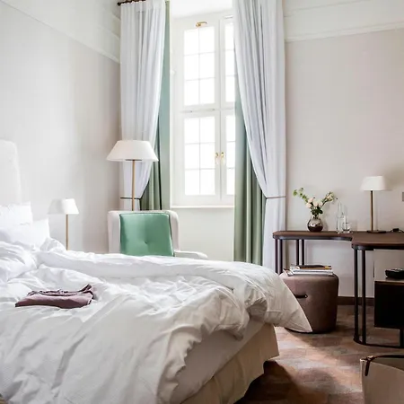 Hotel Gewandhaus Dresden, Autograph Collection 5*