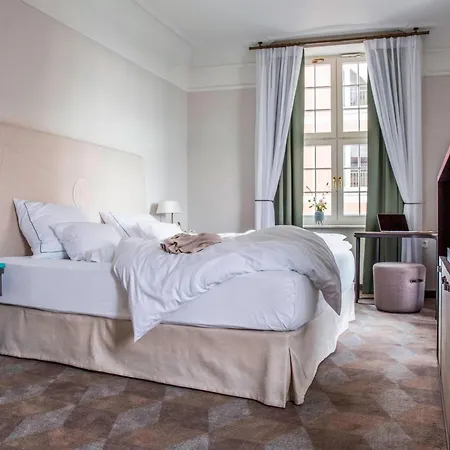 Gewandhaus Dresden, Autograph Collection Hotel